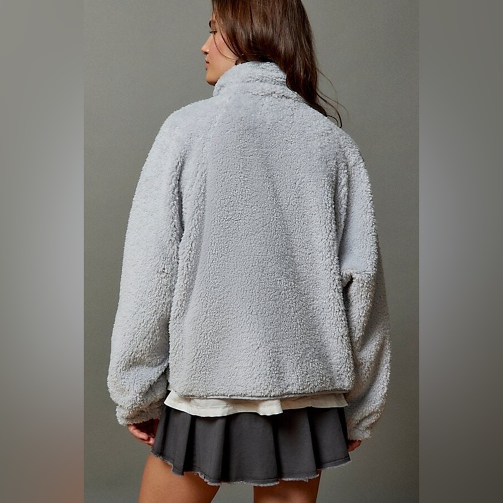 URBAN OUTFITTERS chuck fleece zip up - Picture 4 of 9
